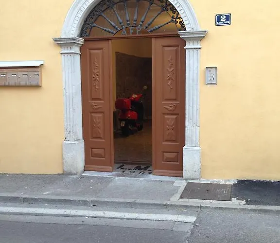 Apartment Sand Beach Apartmán *