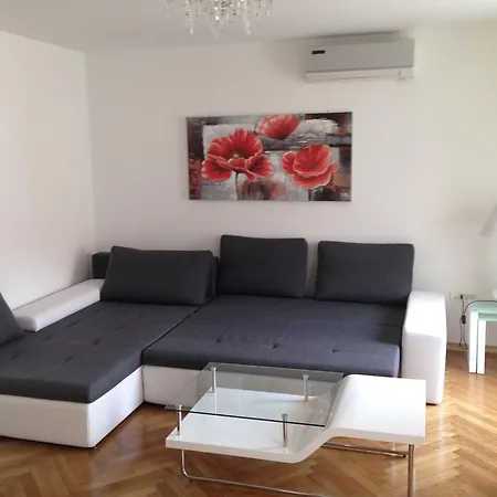 Apartment Sand Beach * Οπατία