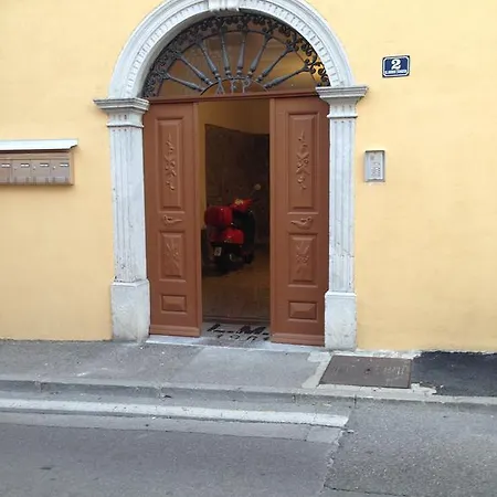 Apartment Sand Beach Διαμέρισμα *